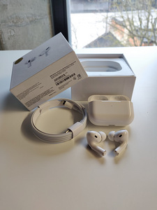 Airrpods Pro копия / клон (3 фото из 3)