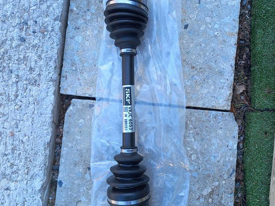 Полуось для Renault. SKF VKJC 6053