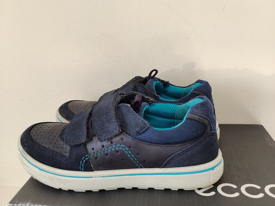 Ecco 27