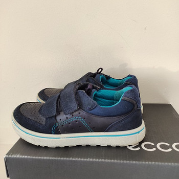 Ecco 27