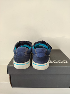 Ecco 27 (4 фото из 4)