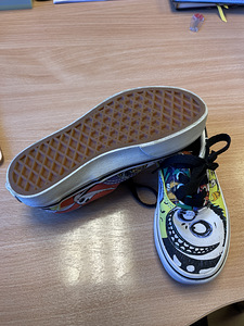 Vans обувь стр.30 (2 фото из 3)