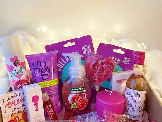 Яркий, красивый, подарочный бокс🎁