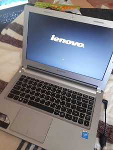 Lenovo Sülearvuti (1 foto / 5)