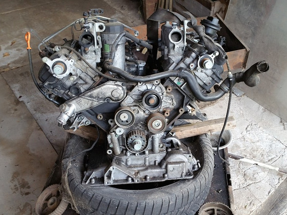 ДВИГАТЕЛЬ Audi BDG 2.5 120квт