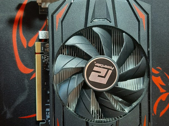 Видеокарта amd rx 550 4gb