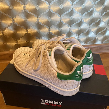 Adidas Stan Smith tossud