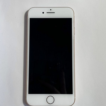 iPhone 8