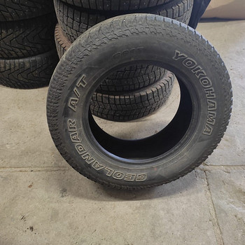 Шины p265/65 R17 110T Yokohama