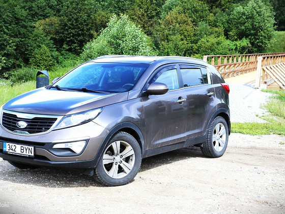 Продам KIA Sportage в хорошем состоянии