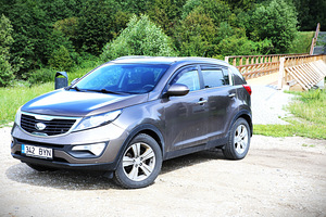 M/V KIA Sportage (1 foto / 4)