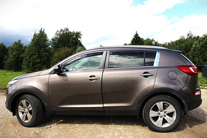 M/V KIA Sportage (2 foto / 4)