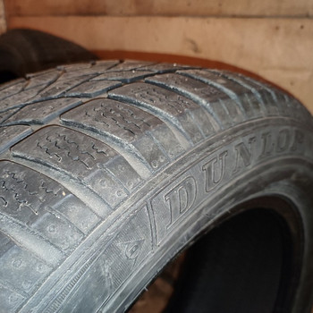 235/55/17 Rehvid Dunlop 2 tk.