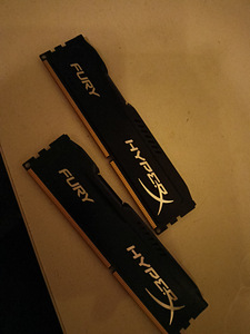 RAM Kingston HyperX Fury DDR3 DIMM 4 GB (1 foto / 1)