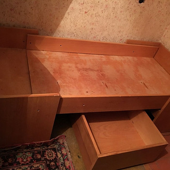 Кровать детская из ДСП