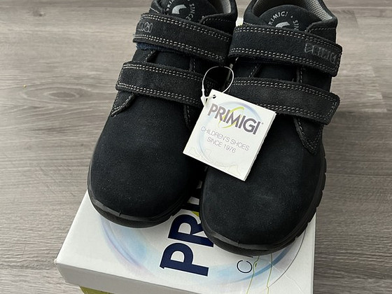 НОВЫЕ туфли Primigi в/о размер 33