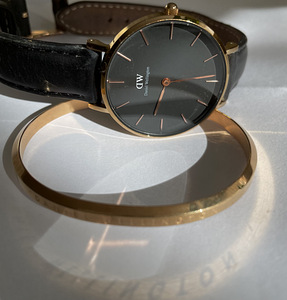 Daniel Wellington kellad (1 foto / 4)