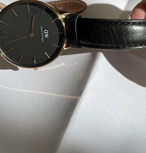 Daniel Wellington kellad (2 foto / 4)