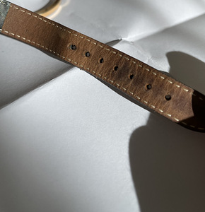 Daniel Wellington kellad (3 foto / 4)