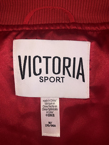 Uueväärne Victoria's Secret Sport satiinist jope M suurus (3 foto / 4)