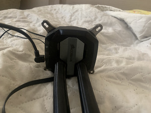 Corsair H115i 280mm Extreme Perfomance (5 foto / 7)