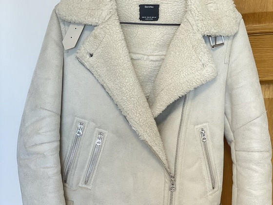 Куртка Bershka