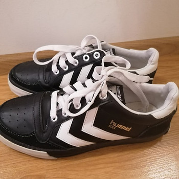 Кроссовки Hummel в стиле ретро