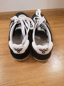 Кроссовки Hummel в стиле ретро (2 фото из 3)