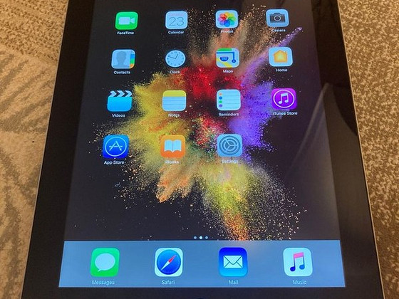iPad 4-го поколения Retina 16 ГБ Wi-Fi
