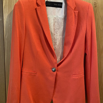 Zara пиджак xs