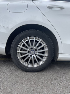 Резина 205/55 r16 (3 фото из 3)
