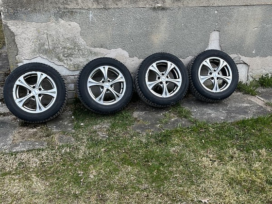 Шипованные шины Hankook с дисками