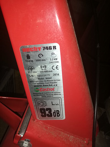 Müün peaaegu kasutamata lõikuri 61 cm HECHT 746R (1 foto / 1)