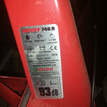Продам почти не использованную фрезу 61 см.HECHT 746R