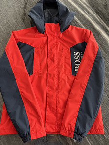 Hugo boss poiste jope (1 foto / 3)