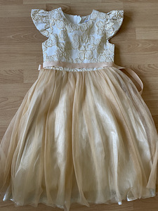 Elegantne kleit 7-9 aastat (1 foto / 4)