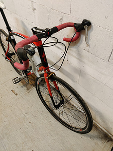 ПРОДАМ SPECIALIZED (2 фото из 5)
