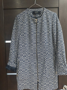 Zara Basic удлинённый пиджак на замке, размер М. (1 фото из 3)