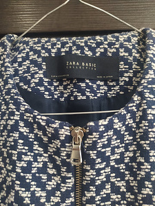 Zara Basic удлинённый пиджак на замке, размер М. (3 фото из 3)