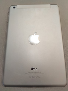 iPad mini 32 ГБ Wi-Fi + мобильный (2 фото из 3)