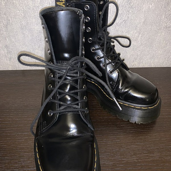 Ботинки на платформе Dr. Martens Jadon, EU38