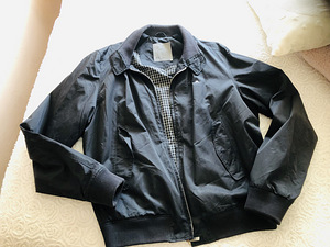 J.Lindeberg jope L/Xl - Uueväärne! (1 foto / 5)