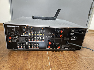 Sony STR-DB780 AM / FM стерео ресивер (4 фото из 4)