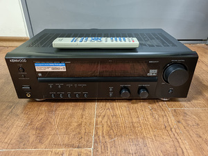 Kenwood KRF-V6090D Audio Video Surround Receiver  (1 foto / 3)