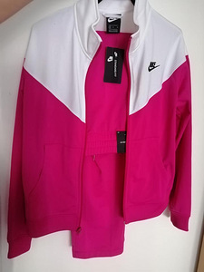 Спортивный костюм NIKE M (1 фото из 1)