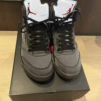 Jordan 5 Off white