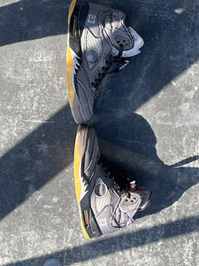 Jordan 5 Off white (5 фото из 5)