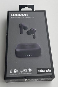 Urbanista London Midnight Black (1 фото из 2)