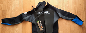 RipCurl калипсо (2 фото из 4)