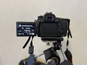 Canon 80D (2 foto / 5)